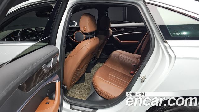 Audi A6 (C8) 40 TDI Quattro Premium 2021 — фото 12