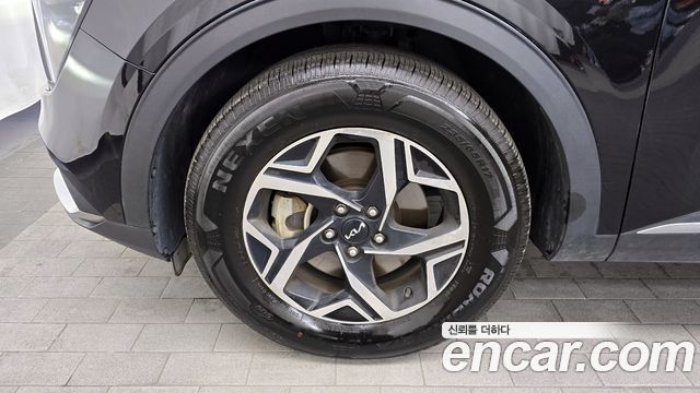 Kia Sportage (V) Diesel 2.0 2WD Prestige 2022 — фото 5