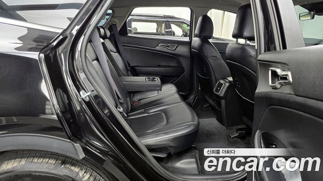 Kia Sportage (V) Diesel 2.0 2WD Prestige 2022 — фото 12