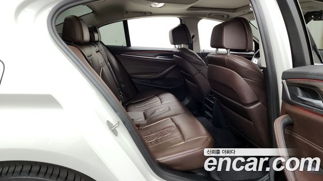 BMW 5 Series (G30) 530i xDrive Luxury Plus 2020 — фото 12