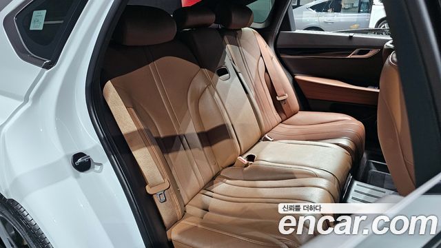 Genesis G80 (RG3) Gasoline 3.5 Turbo AWD 2023 — фото 16