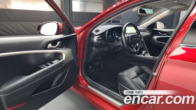 Genesis G70 Gasoline 2.0T 4WD 2022 — фото 10