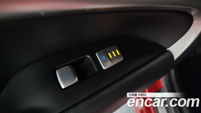 Genesis G70 Gasoline 2.0T 4WD 2022 — фото 19