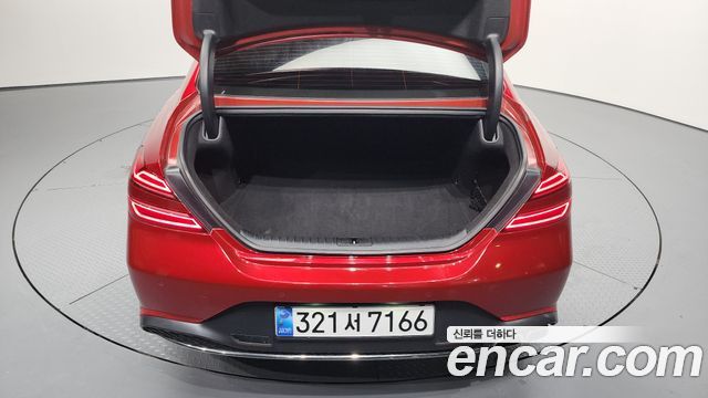 Genesis G70 Gasoline 2.0T 4WD 2022 — фото 20