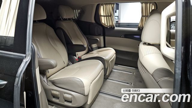 Kia Carnival (IV) Diesel 7-Seater Hi-Limousine Signature 2023 — фото 11