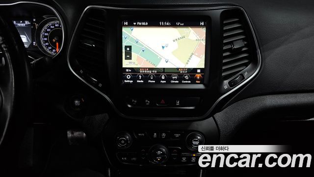Jeep Cherokee (KL) 2.4 Longitude High AWD 2019 — фото 14