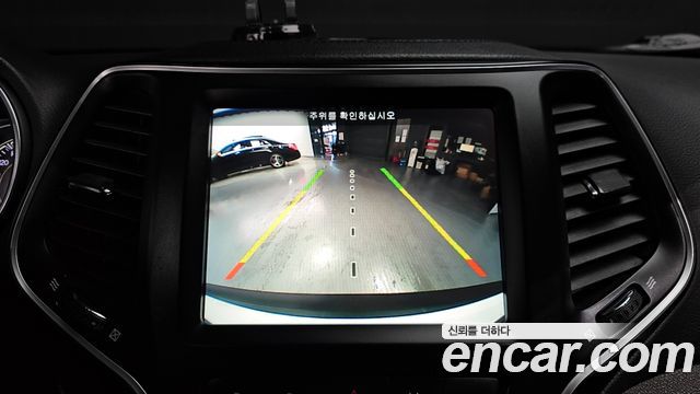 Jeep Cherokee (KL) 2.4 Longitude High AWD 2019 — фото 15
