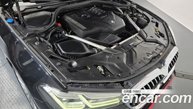 BMW 5 Series (G30) 520i Luxury 2023 — фото 6