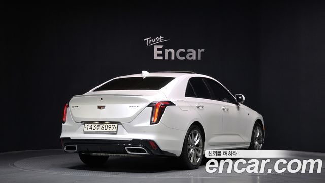 Cadillac CT4 2.0 Sport 2020 — фото 2