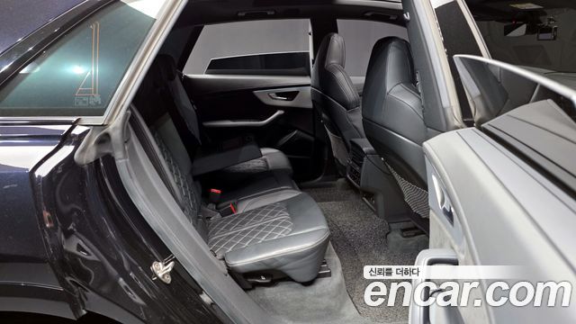 Audi Q8 (4M) 55 TFSI Quattro Premium 2021 — фото 12