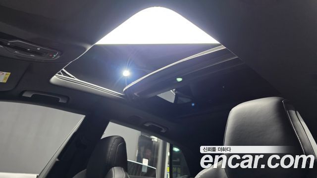 Audi Q8 (4M) 55 TFSI Quattro Premium 2021 — фото 18