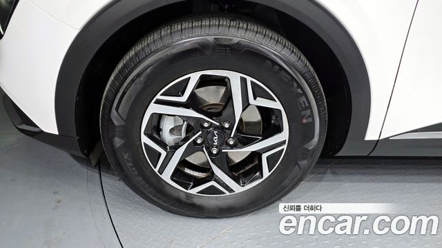 Kia Sportage (V) Diesel 2.0 4WD Prestige 2022 — фото 5