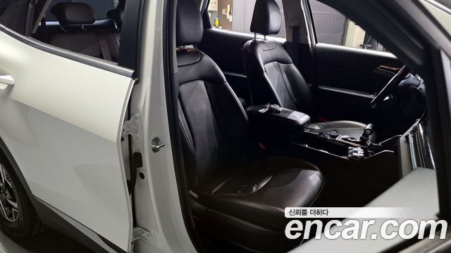 Kia Sportage (V) Diesel 2.0 4WD Prestige 2022 — фото 12