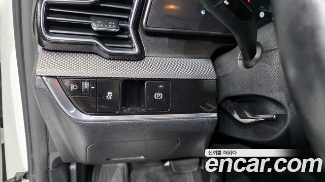 Kia Sportage (V) Diesel 2.0 4WD Prestige 2022 — фото 15