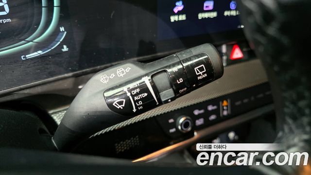 Kia Sportage (V) Diesel 2.0 4WD Prestige 2022 — фото 17