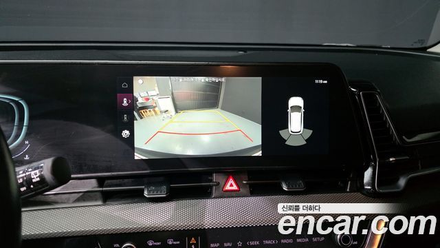 Kia Sportage (V) Diesel 2.0 4WD Prestige 2022 — фото 18