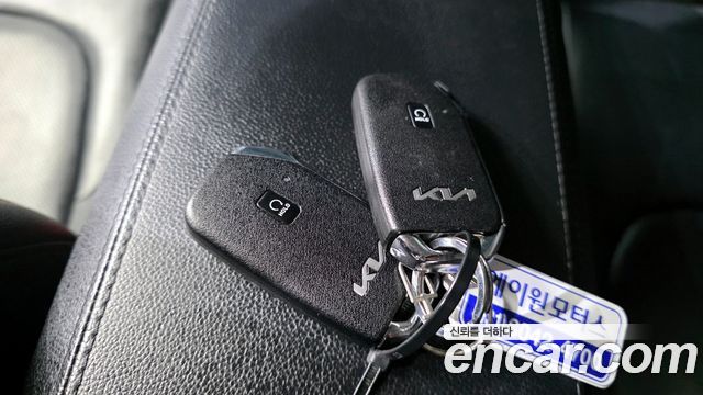 Kia Sportage (V) Diesel 2.0 4WD Prestige 2022 — фото 20