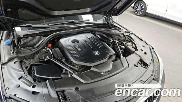 BMW 7 Series (G11) 740Li xDrive M Sport Package 2018 — фото 6