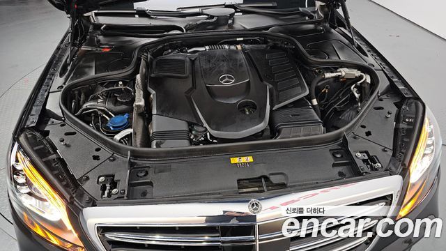 Mercedes-Benz S-Class (W222) S350 d 4MATIC 2019 — фото 6