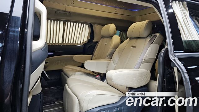 Kia Carnival (IV) Gasoline 9-seater Limousine(Special vehicle) 2021 — фото 15