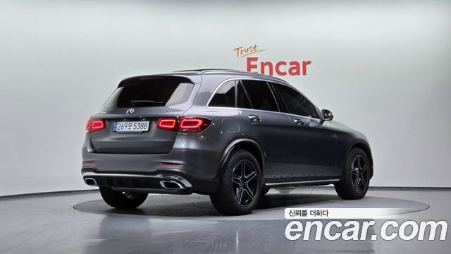 Mercedes-Benz GLC-Class (X253) GLC300 4MATIC 2022 — фото 2