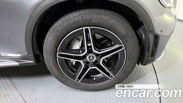 Mercedes-Benz GLC-Class (X253) GLC300 4MATIC 2022 — фото 5