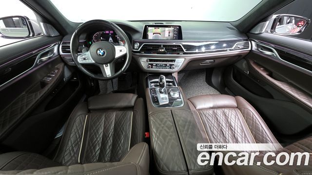 BMW 7 Series (G11) 740i M Sport 2022 — фото 7