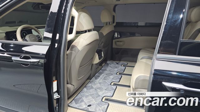 Kia Carnival (IV) Diesel 7-Seater Signature 2024 — фото 11