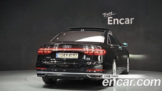 Audi A8 (D5) 55 TFSI Quattro LWB 2021 — фото 4