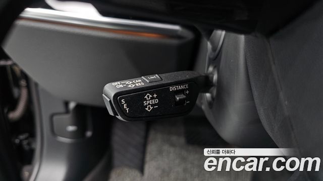 Audi A8 (D5) 55 TFSI Quattro LWB 2021 — фото 17