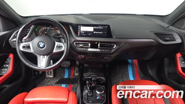 BMW 1 Series (F40) M135i xDrive 2022 — фото 7