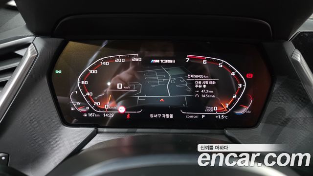 BMW 1 Series (F40) M135i xDrive 2022 — фото 8