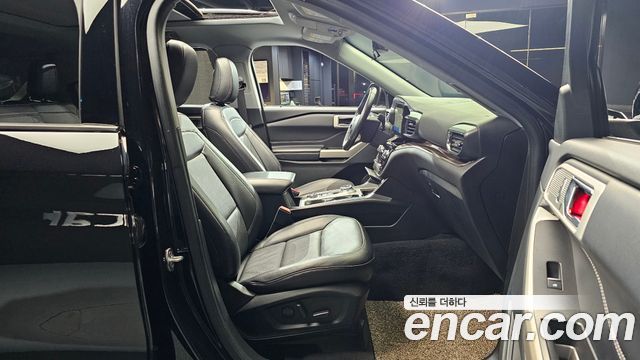 Ford Explorer (VI) 2.3 LimIted 4WD 2021 — фото 10