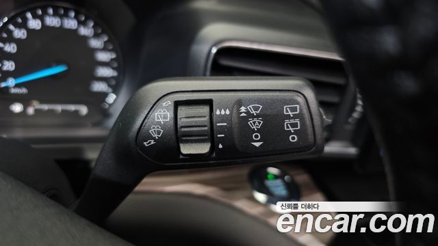 Ford Explorer (VI) 2.3 LimIted 4WD 2021 — фото 18
