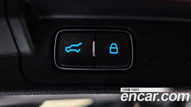 Ford Explorer (VI) 2.3 LimIted 4WD 2021 — фото 20