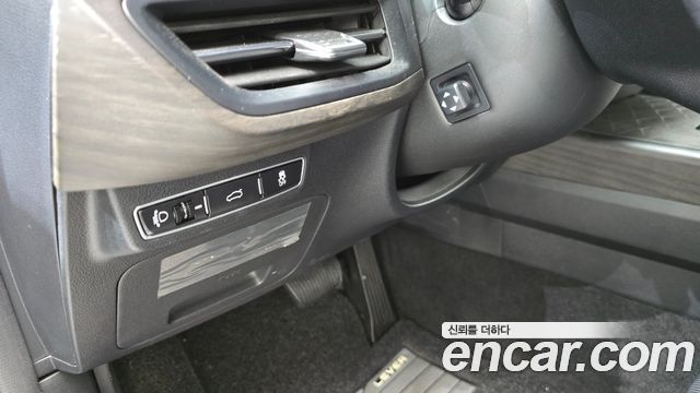 Kia K8 2.5 Gasoline 2WD Noblesse 2022 — фото 15