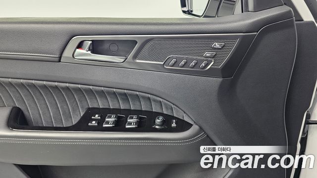 KG Mobility (SsangYong) Rexton New Arena Disel 2.2 4WD The Black 2024 — фото 13