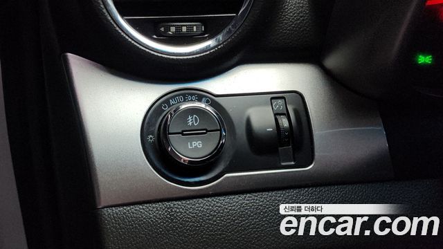 Chevrolet Orlando LPG LTZ Premium 2013 — фото 18