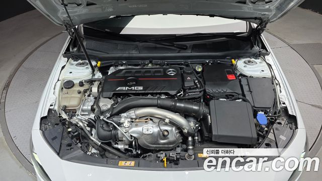 Mercedes-Benz A-Class (W177) AMG A35 4MATIC Sedan 2021 — фото 6