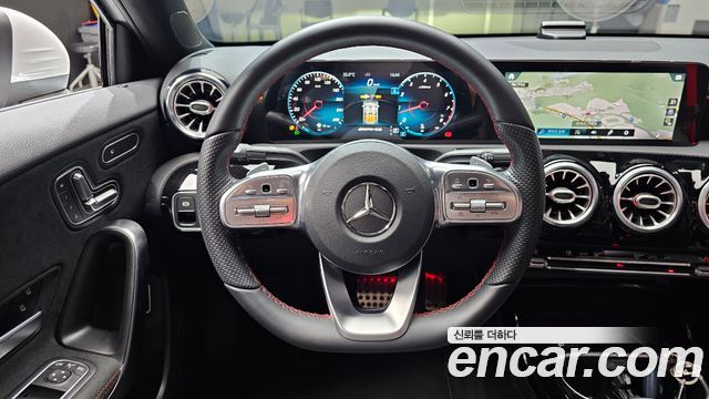 Mercedes-Benz A-Class (W177) AMG A35 4MATIC Sedan 2021 — фото 13