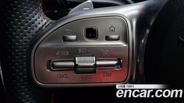 Mercedes-Benz A-Class (W177) AMG A35 4MATIC Sedan 2021 — фото 18
