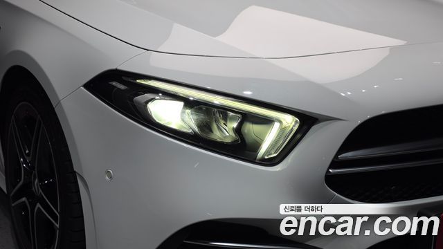 Mercedes-Benz A-Class (W177) AMG A35 4MATIC Sedan 2021 — фото 22