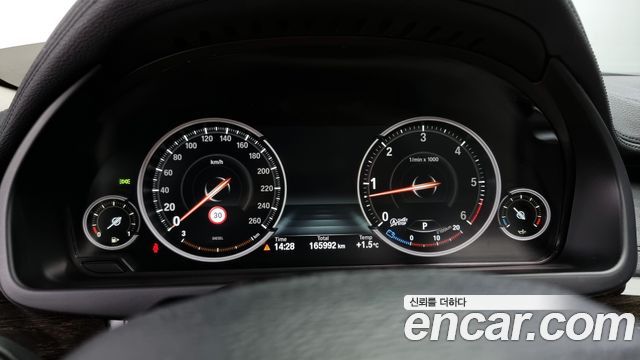BMW X6 (F16) xDrive 30d 2016 — фото 8