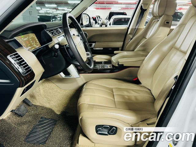 Land Rover Range Rover (IV) 4.4 SDV8 Vogue SE DIESEL 2015 — фото 17