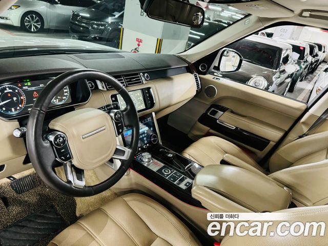 Land Rover Range Rover (IV) 4.4 SDV8 Vogue SE DIESEL 2015 — фото 18