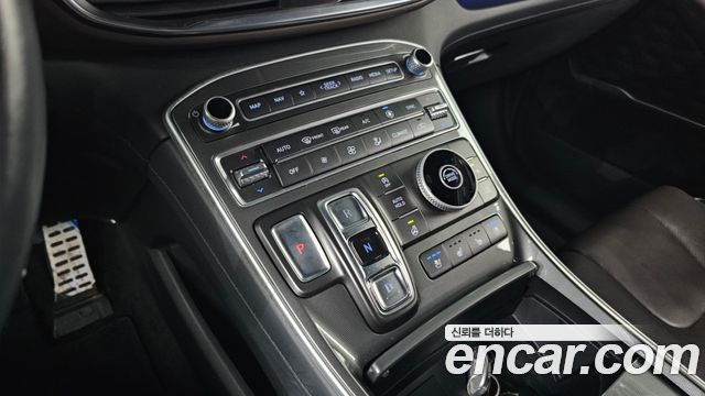 Hyundai Santa Fe Diesel 2.2 2WD Prestige 2021 — фото 9