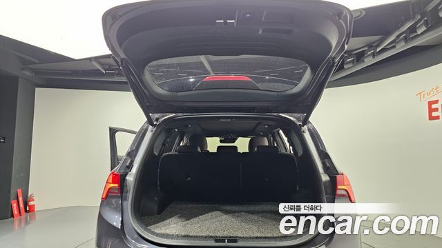 Hyundai Santa Fe Diesel 2.2 2WD Prestige 2021 — фото 24