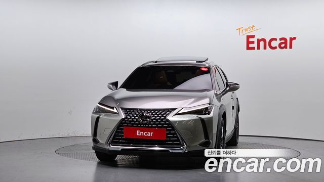 Lexus UX300h 2.0 2WD 2026 — фото 3