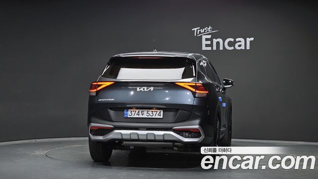 Kia Sportage (V) Gasoline 1.6 Turbo 2WD Prestige 2024 — фото 4