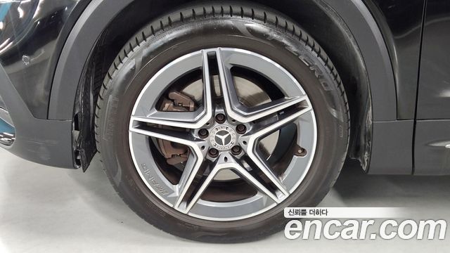 Mercedes-Benz GLB-Class (X247) GLB250 4MATIC 2023 — фото 5